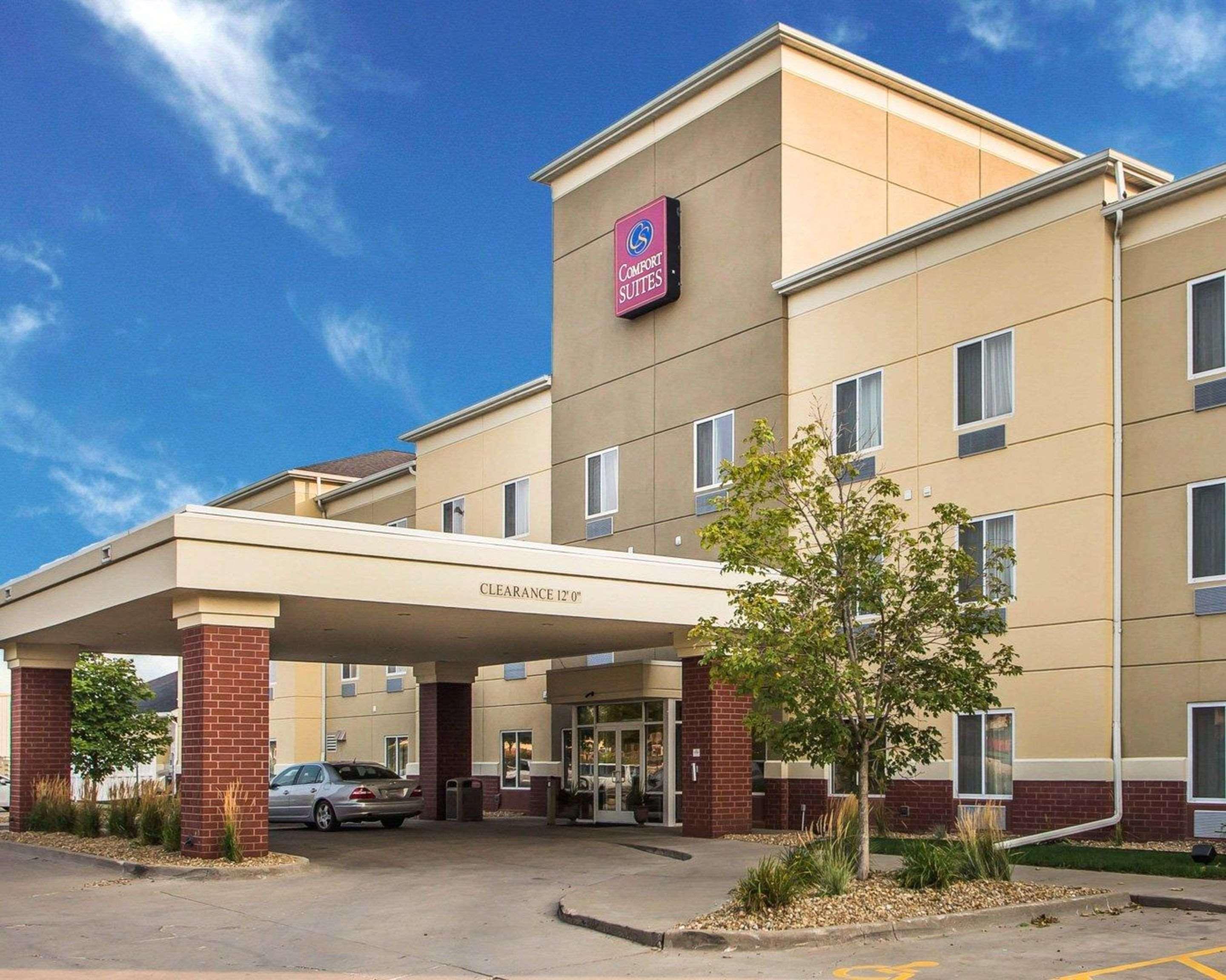 Comfort Suites Coralville I-80 Екстер'єр фото